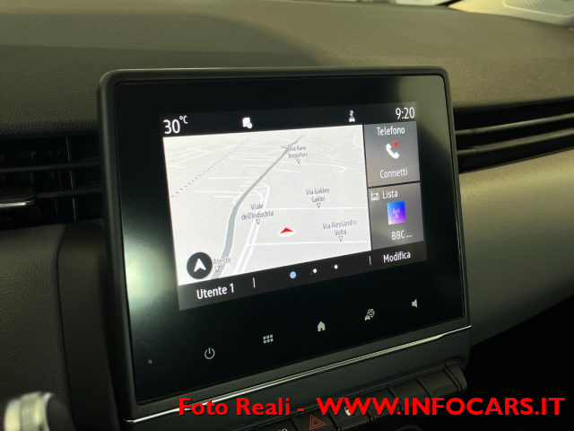 RENAULT Clio usata, con Volante in pelle