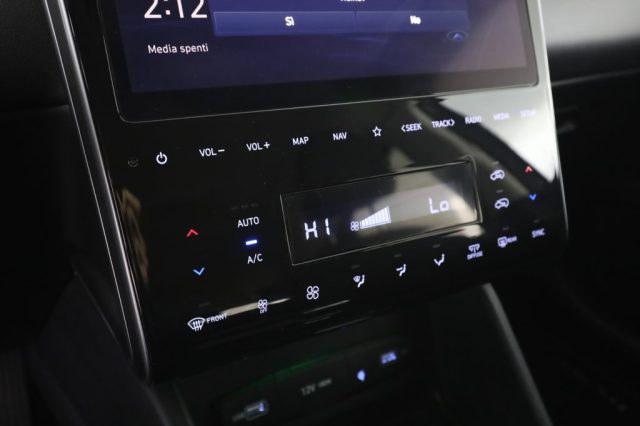 HYUNDAI Tucson usata 11