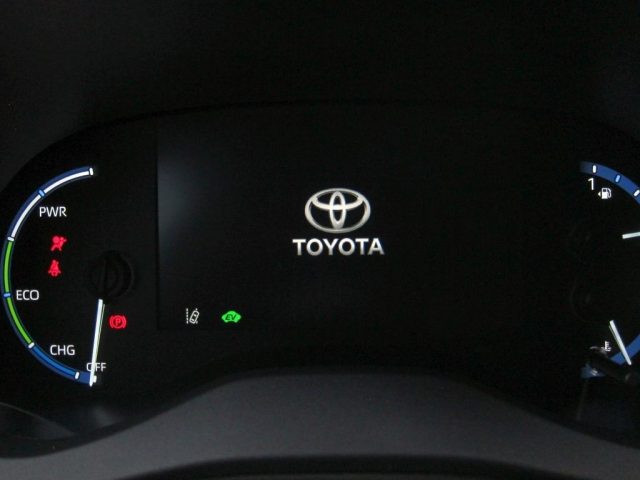 TOYOTA Yaris Cross usata, con Bluetooth