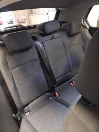 VOLKSWAGEN Golf usata, con ESP