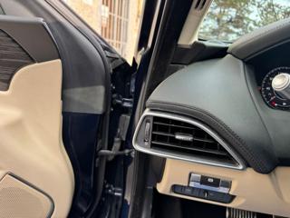 JAGUAR XE usata, con Boardcomputer