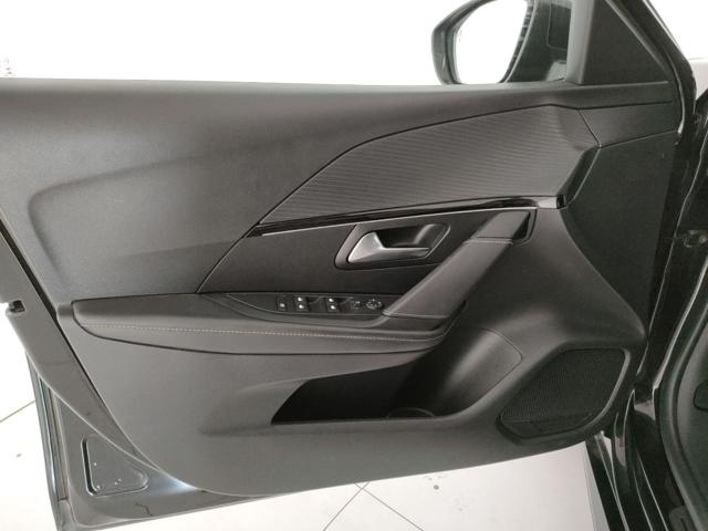 PEUGEOT 208 usata, con Controllo automatico clima