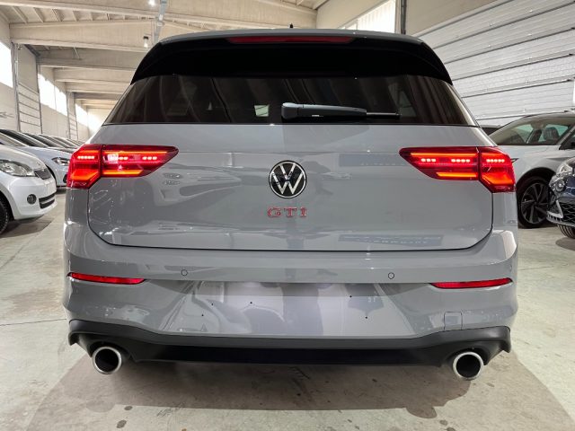 VOLKSWAGEN Golf usata, con Boardcomputer