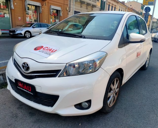 TOYOTA Yaris usata, con Airbag laterali