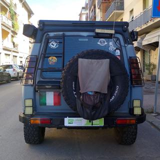 LAND ROVER Discovery usata, con Trazione integrale