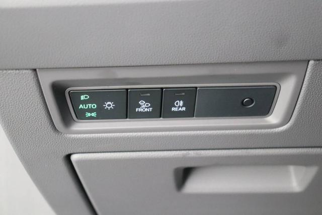 VOLKSWAGEN Touareg usata, con Controllo trazione