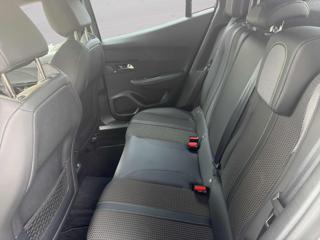 PEUGEOT 2008 usata, con Controllo automatico clima