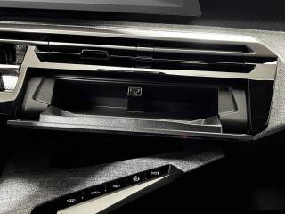 PEUGEOT 5008 usata, con Telecamera per parcheggio assistito