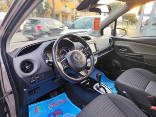 TOYOTA Yaris usata, con Sedile posteriore sdoppiato
