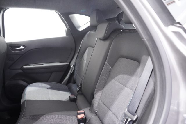 RENAULT Captur usata, con Airbag testa