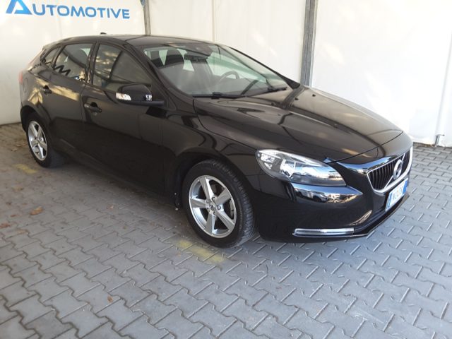VOLVO V40 usata, con Airbag