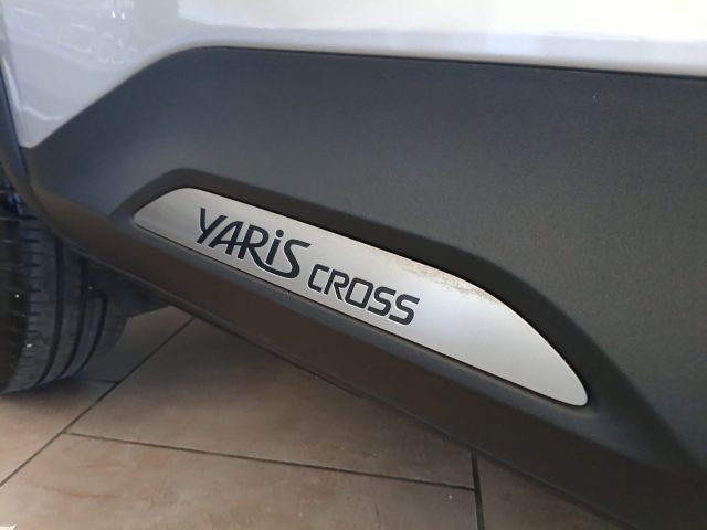 TOYOTA Yaris Cross usata, con Autoradio digitale