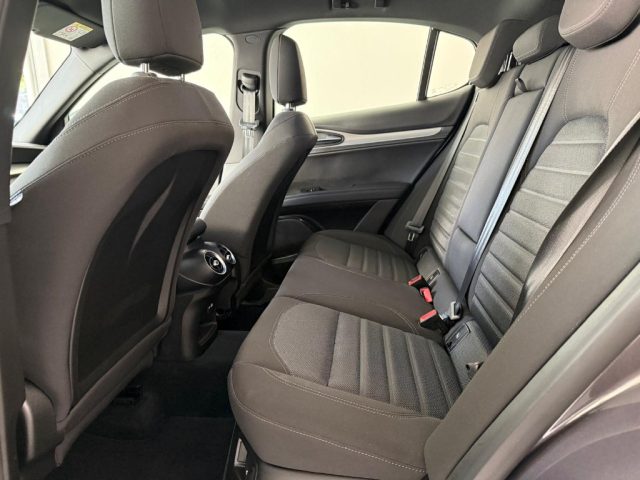 ALFA ROMEO Stelvio usata, con Sistema di navigazione