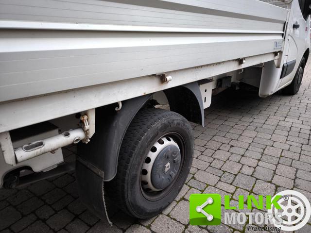 RENAULT Master usata, con Boardcomputer