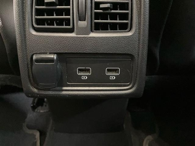 RENAULT Captur usata 21