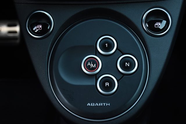 ABARTH 595 usata, con Controllo trazione