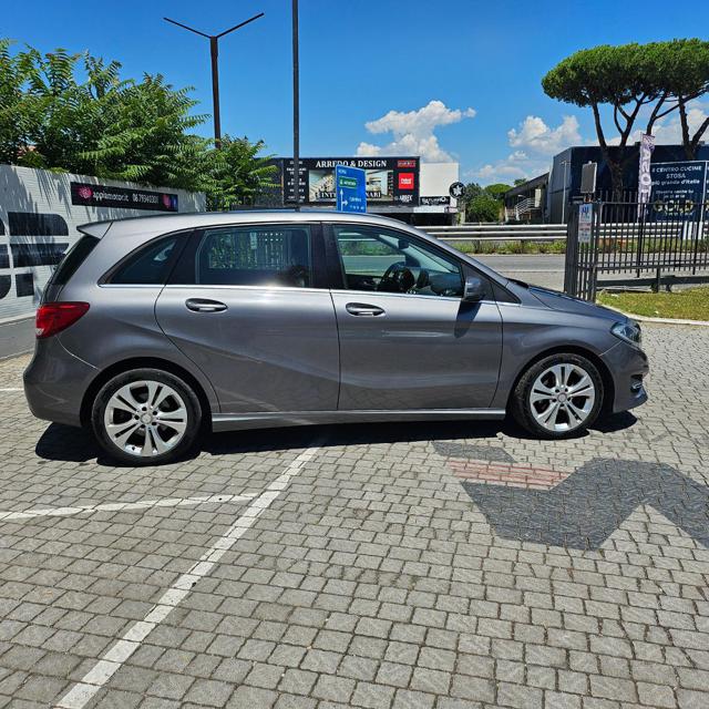 MERCEDES-BENZ B 180 usata, con Alzacristalli elettrici
