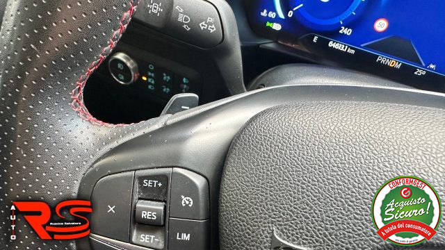 FORD Kuga usata, con Leve al volante