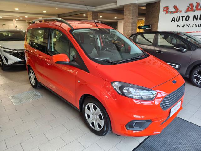 FORD Tourneo Courier usata, con Airbag laterali