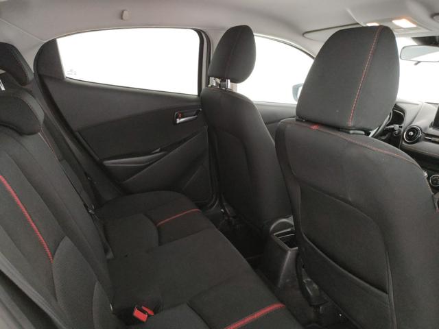 MAZDA 2 usata, con Autoradio digitale
