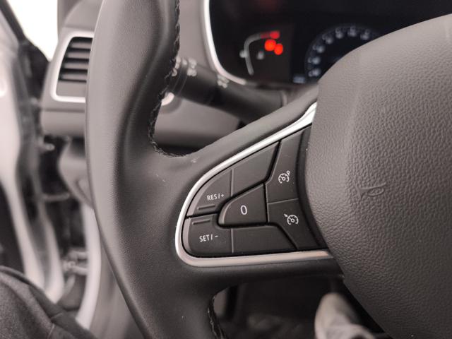 RENAULT Megane usata, con Fendinebbia