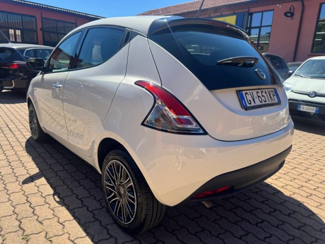 LANCIA Ypsilon usata, con Controllo trazione