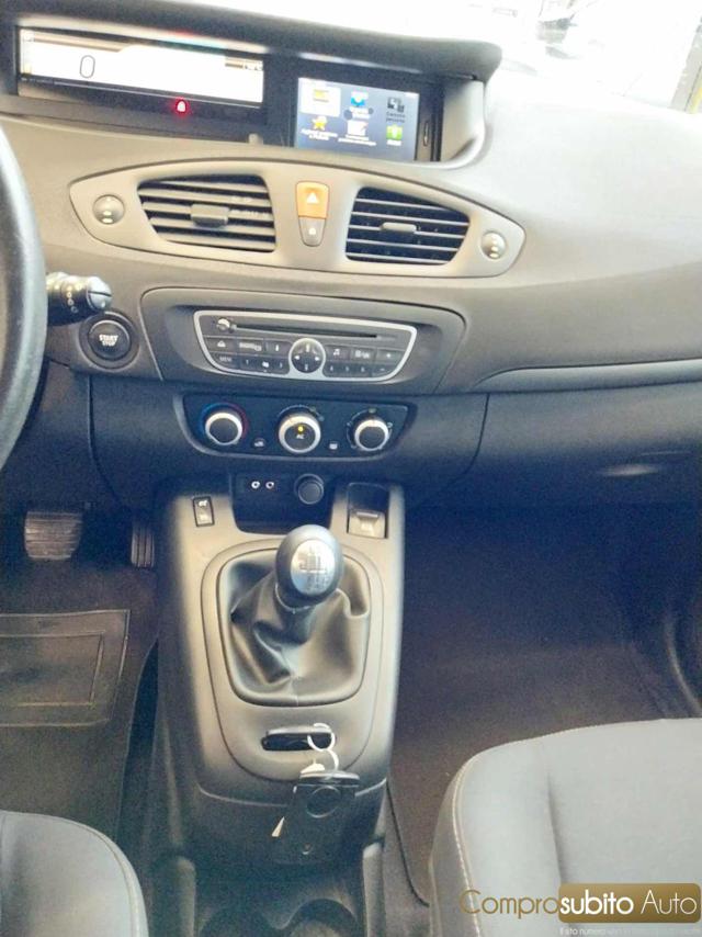 RENAULT Scenic usata 20