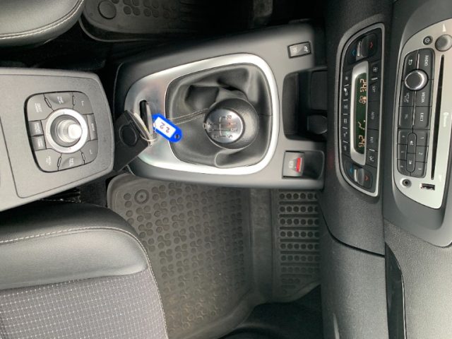 RENAULT Scenic usata, con Filtro antiparticolato