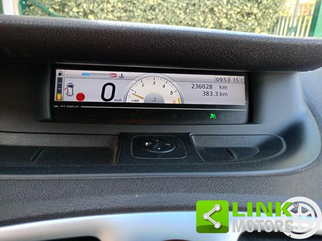RENAULT Grand Scenic usata, con Airbag
