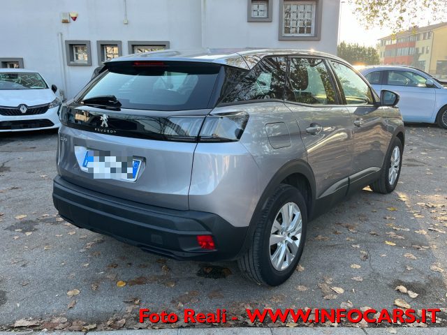 PEUGEOT 3008 usata, con Airbag