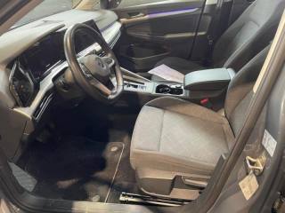 VOLKSWAGEN Golf usata, con Autoradio