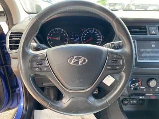 HYUNDAI i20 usata, con Autoradio digitale