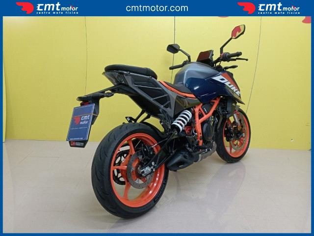 KTM 390 Duke usata 3