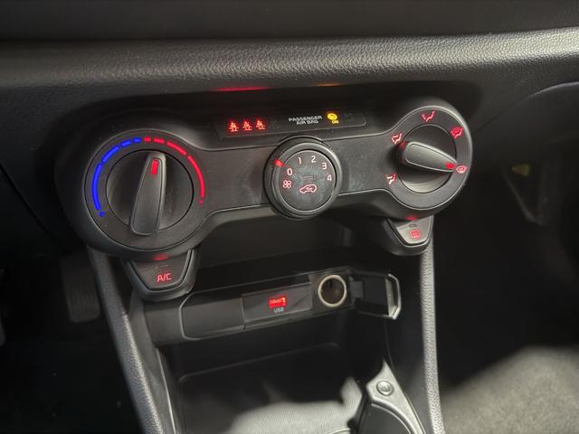 KIA Picanto usata, con Sedile posteriore sdoppiato