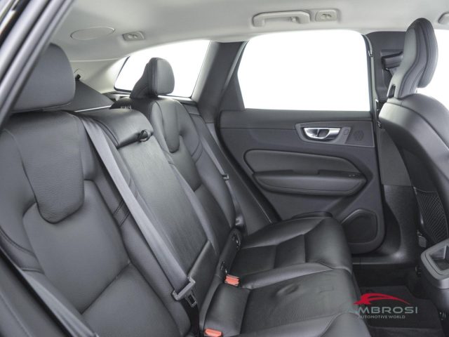 VOLVO XC60 usata 10