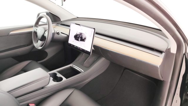 TESLA Model Y usata, con Airbag testa