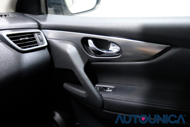 NISSAN Qashqai usata, con Isofix