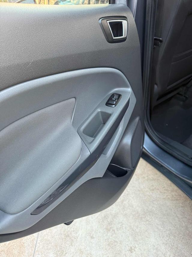 FORD EcoSport usata, con Servosterzo