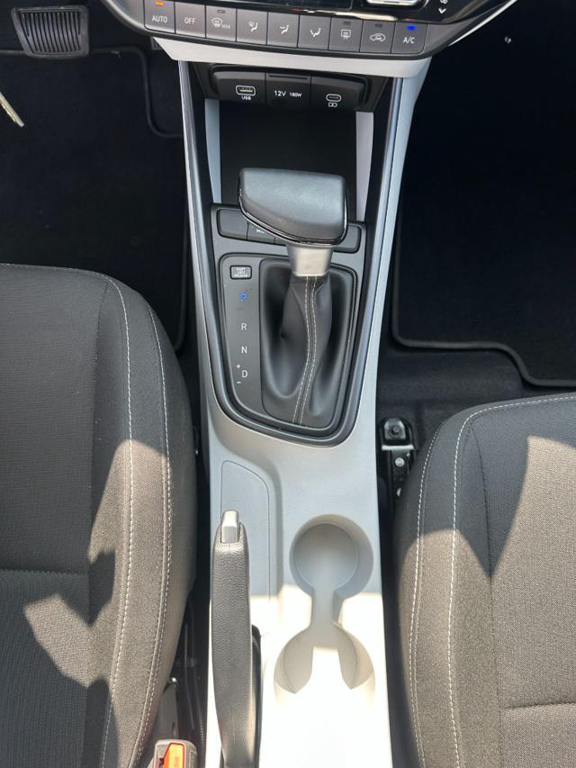 HYUNDAI i20 usata, con Climatizzatore