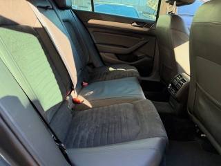 VOLKSWAGEN Passat usata, con Climatizzatore