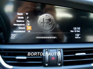 ALFA ROMEO Giulia usata, con USB