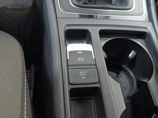 VOLKSWAGEN Golf usata, con Specchietti laterali elettrici