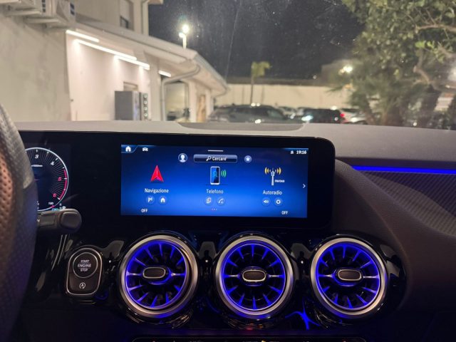 MERCEDES-BENZ GLA 200 usata, con ESP