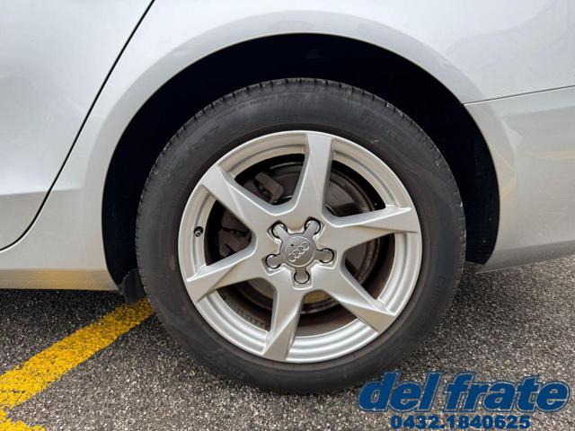 AUDI A4 usata, con Park Distance Control