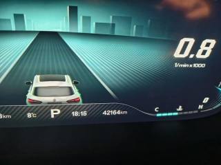 MG HS usata, con Fendinebbia