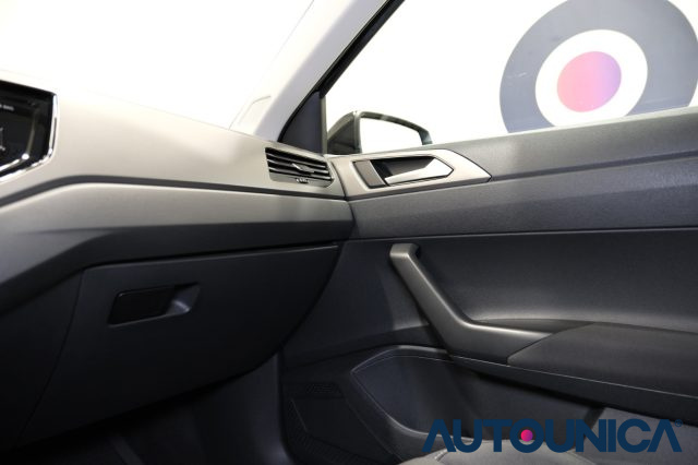 VOLKSWAGEN Polo usata, con Carica per smartphone a induzione