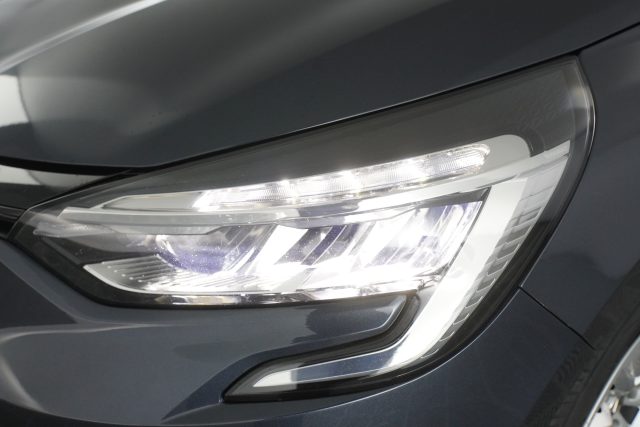 RENAULT Clio usata 13