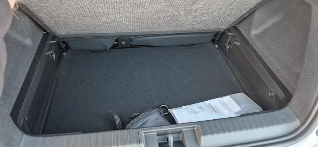 RENAULT Captur usata, con Park Distance Control