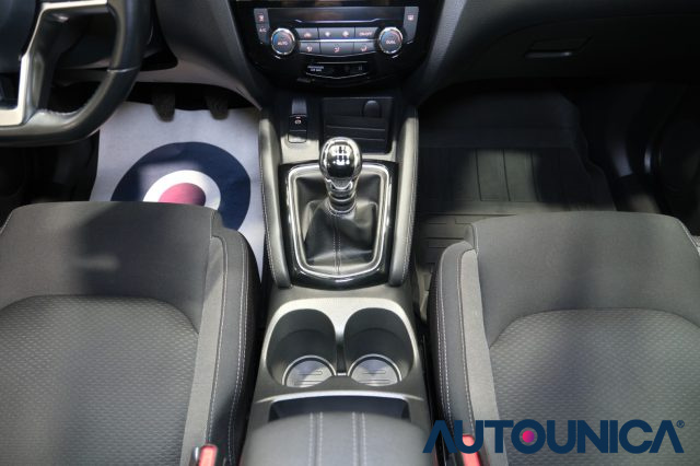 NISSAN Qashqai usata, con Telecamera per parcheggio assistito
