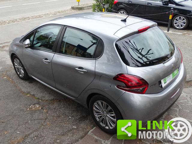 PEUGEOT 208 usata, con Fendinebbia